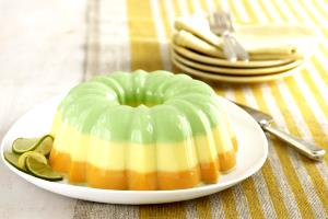 1 Oz Gelatin Dessert with Sour Cream