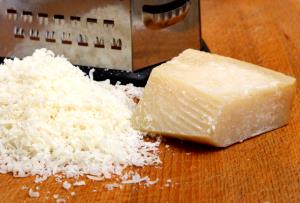 1 Oz Grated Romano Cheese