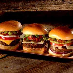 1 Oz Hamburger with 1 Oz Meat on Miniature Bun