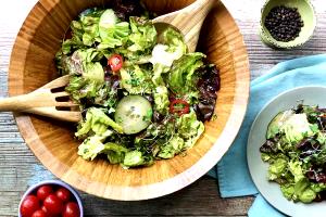 1 Oz Lettuce Salad with Tomato