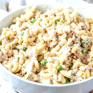 1 Oz Macaroni or Pasta Salad with Tuna and Egg