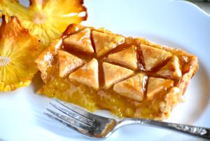 1 Oz Pineapple Pie (Individual Size or Tart)