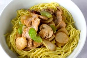 1 Oz Pork Chow Mein or Chop Suey