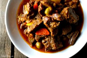 1 Oz Puerto Rican Style Beef Stew (Carne A La Judia)
