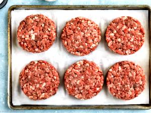 1 Oz Raw (yield After Cooking) Ground Veal or Patty
