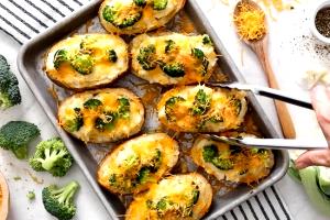 1 Oz, Raw, Yields Baked Potato (Peel Eaten, Fat Added in Cooking)