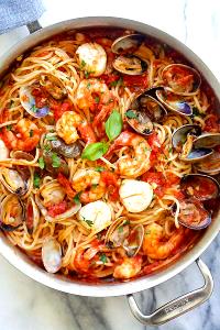 1 Oz Shellfish Mixture and Noodles in Tomato-Based Sauce (Mixture)