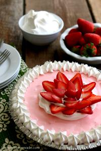 1 Oz Strawberry Cream Pie
