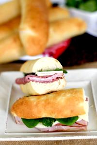 1 Oz Submarine Hoagie Roll