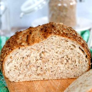 1 Oz Toasted Wheat or Cracked Wheat Roll (Home Recipe or Bakery)