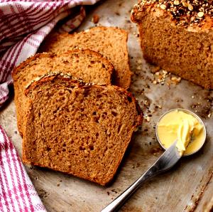 1 Oz Toasted Whole Wheat Roll (Home Recipe or Bakery)