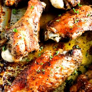 1 Oz Turkey Wing Meat and Skin (Young Hen, Cooked, Roasted)
