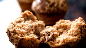 1 Oz Wheat Bran English Muffin with Raisins