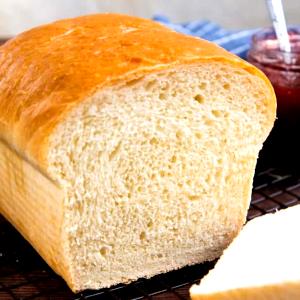 1 Oz White Bread (Home Recipe or Bakery)