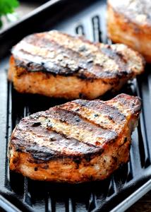 1 Oz, With Bone (yield After Bone Removed) Stewed Pork Chop (Lean and Fat Eaten)
