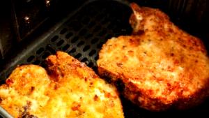 1 Oz, With Bone (yield After Cooking, Bone Removed) Fried Breaded or Floured Pork Steak or Cutlet