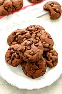 1 pack (22 g) Double Chocolate Chip Cookies