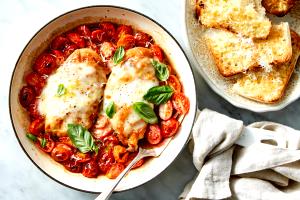 1 package (12 oz) Caprese Chicken