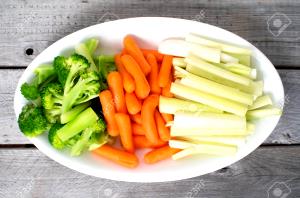 1 package (191 g) Veggie Tray with Carrots, Celery, Broccoli Florets & Ranch Dip