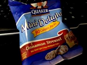 1 package (20 g) Mini Delights - Cinnamon Streusel