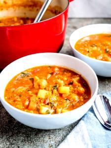 1 package (275 g) Chunky Spicy Lentil and Vegetable Soup