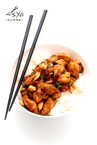 1 package (292 g) Kung Pao Chicken Entree