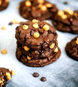 1 package (36 g) Double Chocolate Peanut Butter Cookies