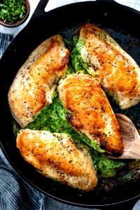 1 package (369 g) Chicken Breast Stuffed with Spinach & Feta