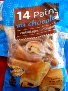 1 package (45 g) Pains Au Chocolat