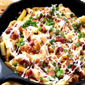 1 package (53.1 g) Loaded Bacon & Cheddar Potato Skins Chips (Package)