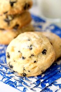 1 package (57 g) Blueberry Shortbread Cookies