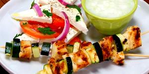 1 package (65 g) Protinis Chicken Souvlaki