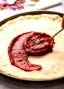 1 Pan (13" X 9" X 2") Ground Beef with Tomato Sauce on a Pizza Crust