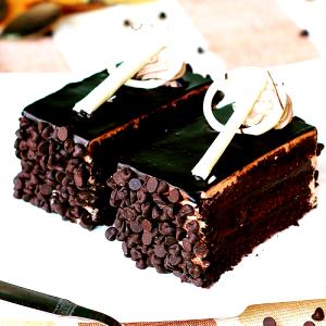 1 pastry (45 g) Chocolate Pastry Delights