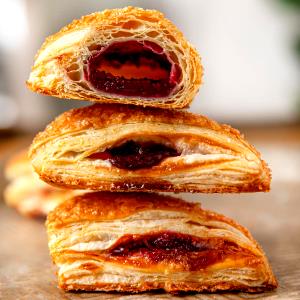 1 Pastry Cherry Turnover