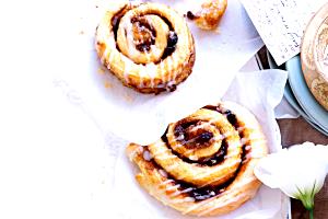 1 Pastry Cinnamon Danish Pastry