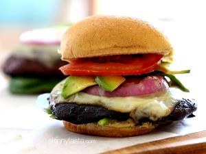 1 patty (153 g) Grilled Portabella & Provolone Angus Beef Patties