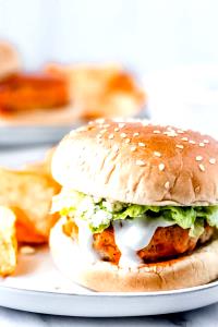 1 patty (98 g) Buffalo Style Chicken Burgers