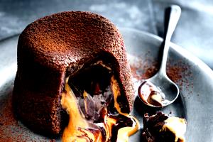 1 Patty (Small) Fondant, Sweet Chocolate Fondant