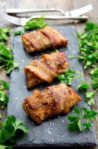 1 peice (156 g) Uncured Bacon Wrapped Mahi Mahi Fillets