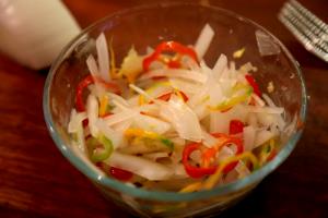 1 piccolo Habanero Salad