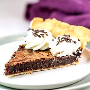 1 pie (113 g) Chocolate Pie
