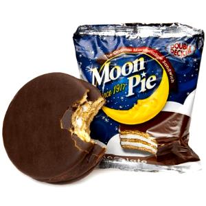 1 pie (34 g) Crunch Moon Pie
