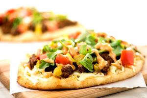 1 pie Cheese Burger Flatbread