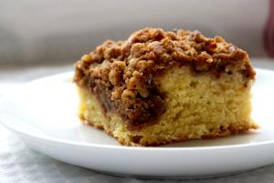 1 Piece (1/6 16 Oz Cake) Cheese Coffeecake