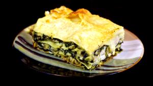 1 Piece (1/8 7" X 12", Approx 3-1/2" X 4") Lasagna with Chicken or Turkey and Spinach