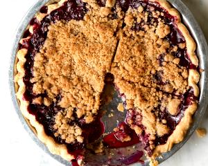 1 Piece (1/8 9" Dia) Blueberry Pie (Commercial)