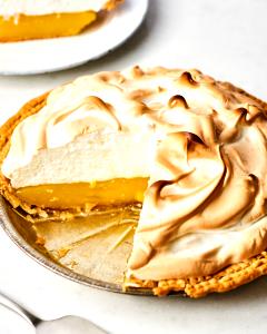 1 Piece (127.0 G) Lemon Meringue Pie