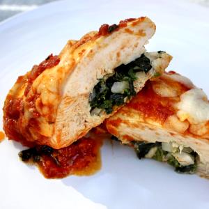 1 piece (140 g) Spinach Florentine Stuffed Chicken Breast