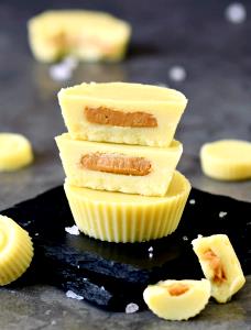 1 piece (21 g) Peanut Butter Cups with White Chocolate